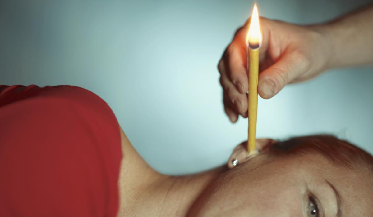 شستشوی گوش با شمع گوش