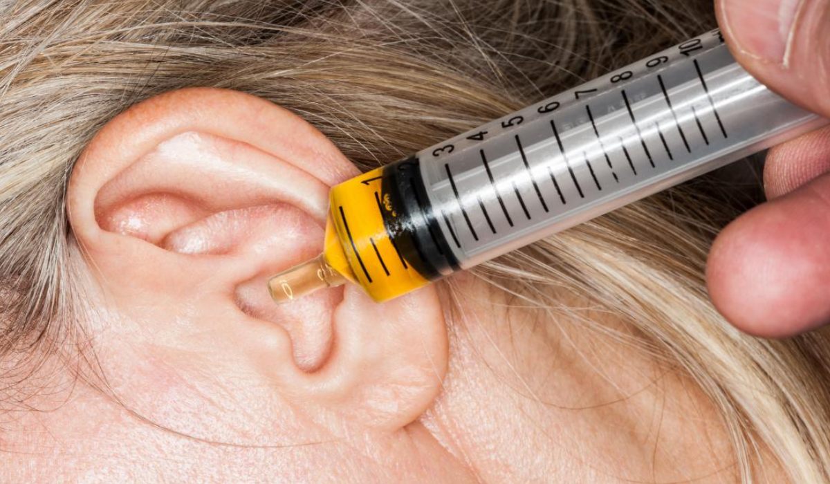 شستشو با قطره گوش