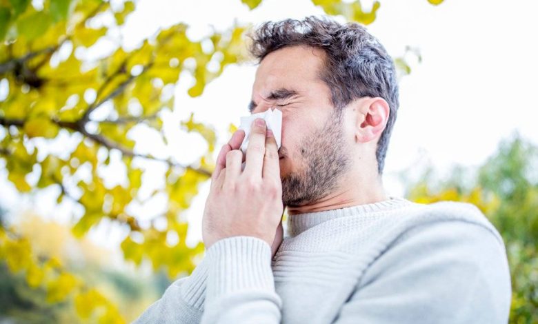 در موردی بی‌سابقه در جهان، نای مردی براثر نگه داشتن عطسه سوراخ شد