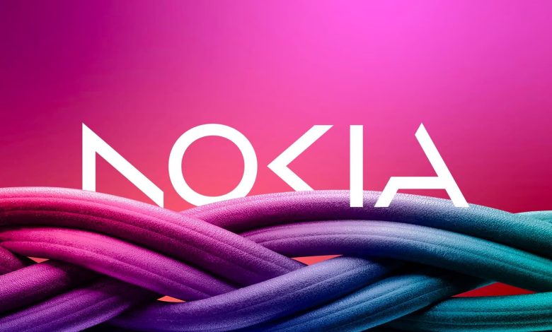 نوکیا در پشت پرده به فعالیت در صنعت موبایل ادامه می‌دهد
