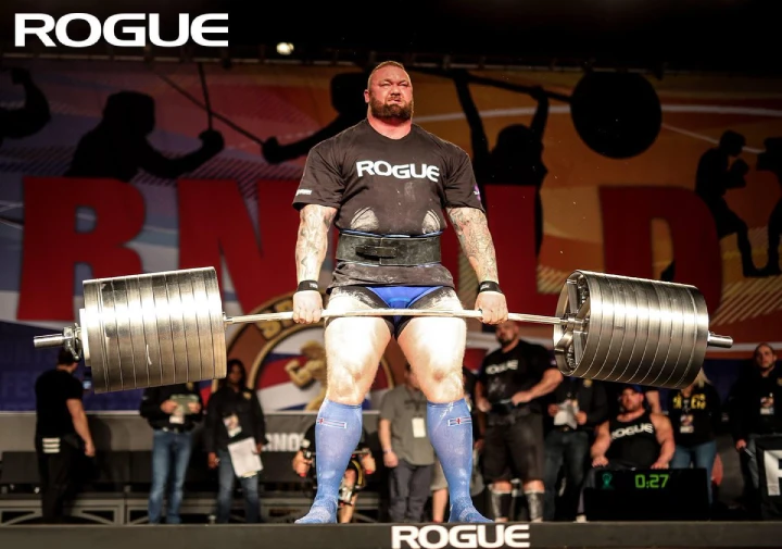 ددلیفت 440 کیلویی هافثور پی‌یرشون در تمریناتش برای مسابقه قوی‌ترین مردان