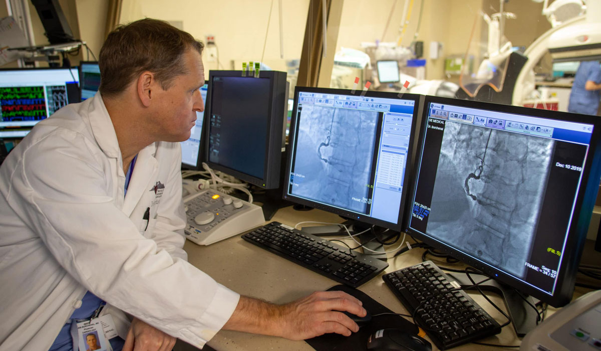 تخصص قلب و عروق چیست و دکتر قلب کیست؟ آشنایی با تخصص قلب 7 دکتر قلب کیست