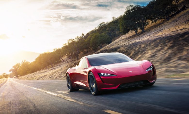 ابرخودرو جدید تسلا در کمتر از یک ثانیه به سرعت ۹۷ کیلومتربر‌ساعت می‌رسد