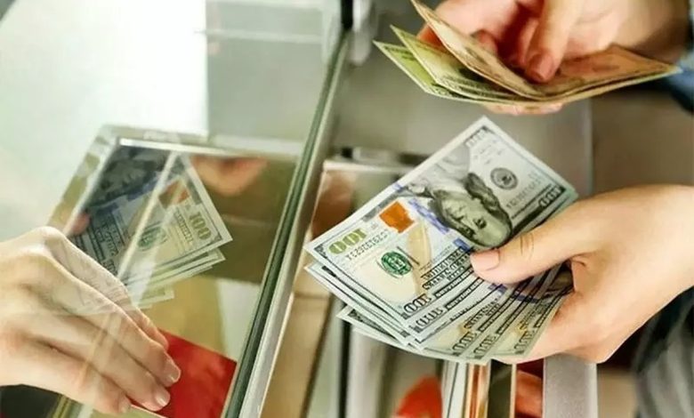 تامین ارز مسافرتی برای مدیریت تقاضای بازار ارز ضروری‌ است