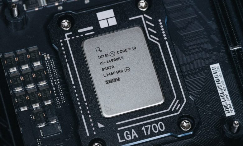 قدرتمندترین پردازنده دسکتاپ اینتل در دنیای واقعی رؤیت شد؛ رونمایی نزدیک است