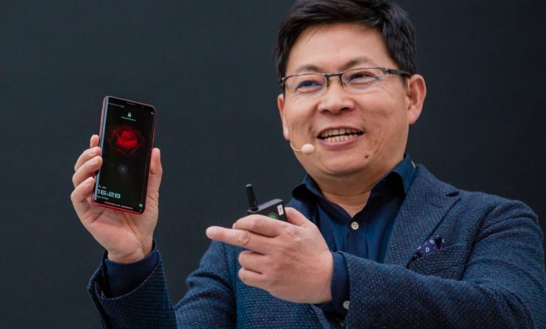 مدیرعامل هواوی از به‌کاربردن عبارت «خیلی جلوتر» منع شد!