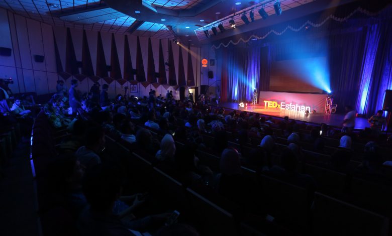 تدکس اصفهان در سالن