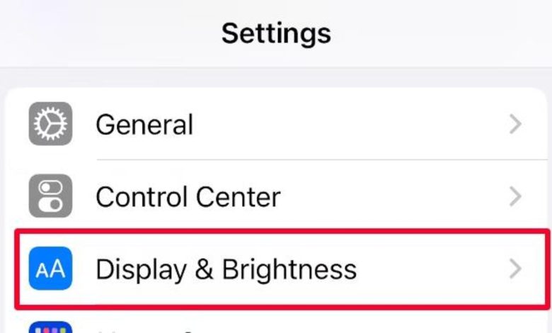 تنیظمات Display & Brightness آیفون