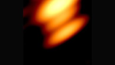 این نخستین تصویر ثبت‌شده از دو سیاه‌چاله چرخان به دور یکدیگر است